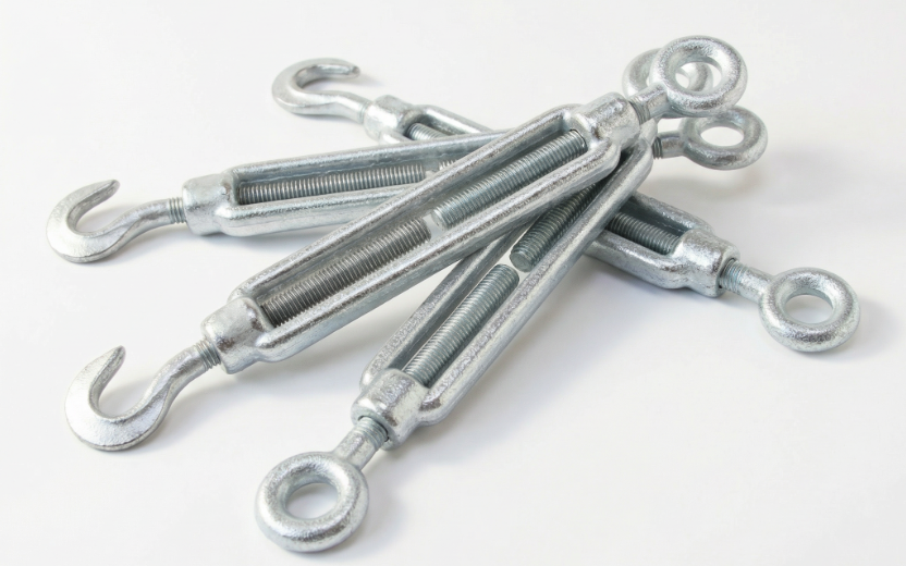 Tiranti in acciaio: tipologie, dimensionamento e utilizzi strutturali