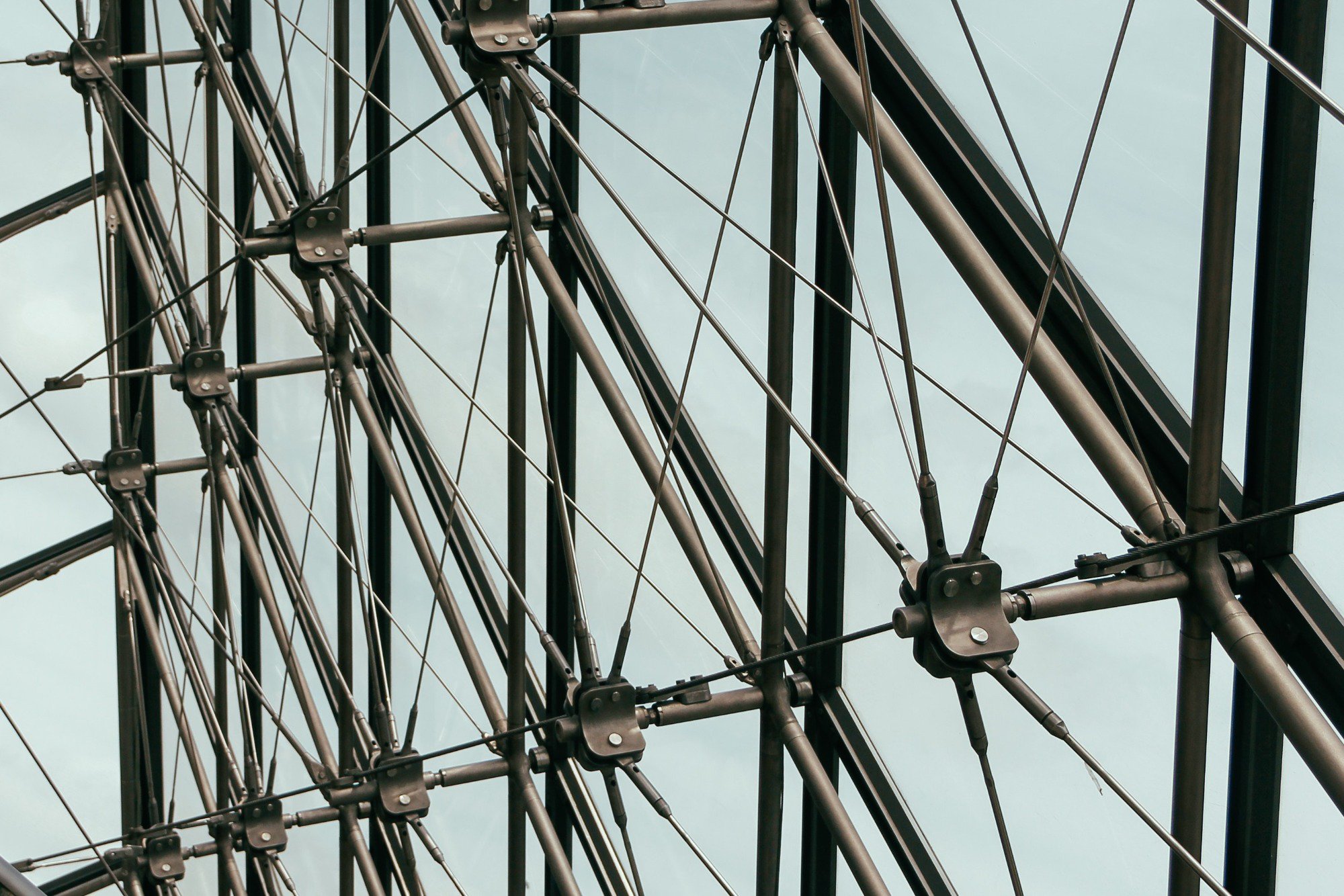 Trattamenti superficiali dell’acciaio: protezione e durabilità